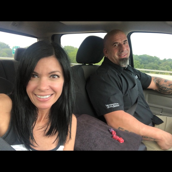 Meet your Posher, Sharon - Picture 2 of 3